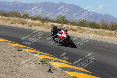 media/Oct-08-2022-SoCal Trackdays (Sat) [[1fc3beec89]]/Turn 7 Inside (145pm)/